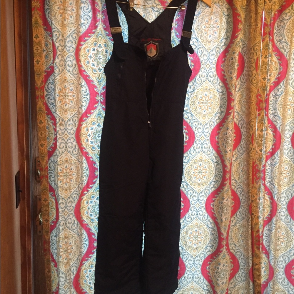 Child snow pants